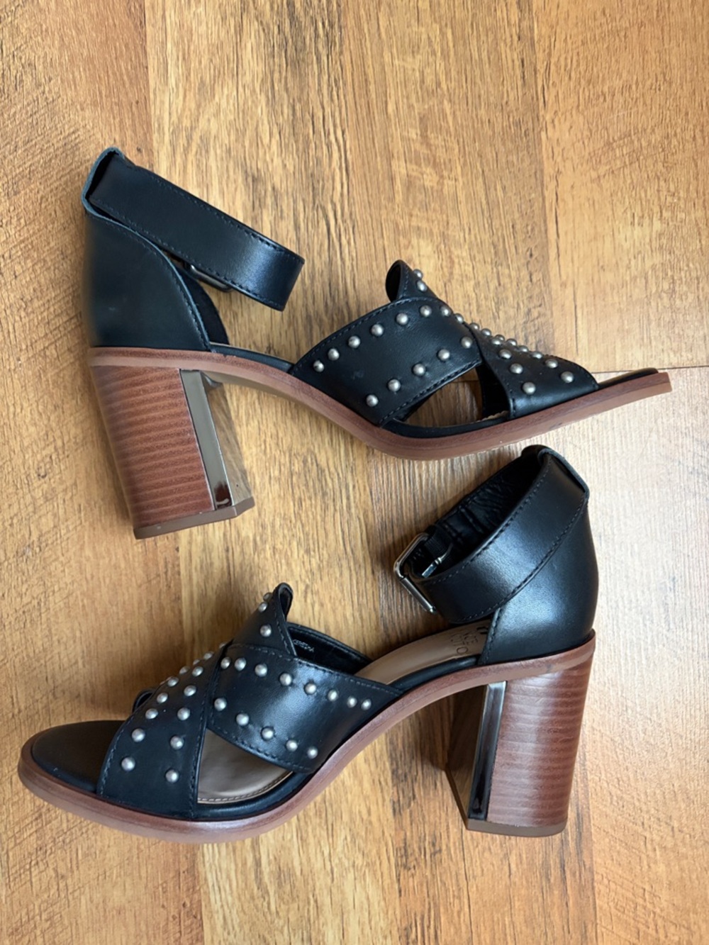 Vince Camuto Keresha Studded Open Toe Ankle Strap Leather Sandals - Picture 7 of 11